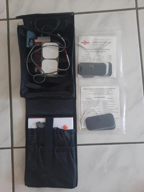 Cefar prima pro spierstimulator/pijnbestrijding, Sport en Fitness, Gezondheidsproducten en Wellness, Zo goed als nieuw, Overige typen