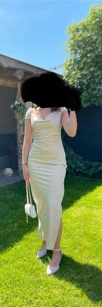 Gala jurk, beige, Ophalen of Verzenden, Zo goed als nieuw, Maat 36 (S), Boohoo