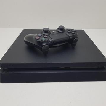 Playstation 4 Slim 500GB beschikbaar voor biedingen