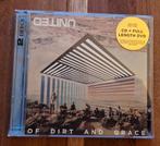 Hillsong United - Of Dirt and Grace (CD+DVD), Ophalen of Verzenden, Zo goed als nieuw, Gospel