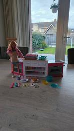 Barbie met keuken, Kinderen en Baby's, Ophalen of Verzenden, Zo goed als nieuw, Barbie