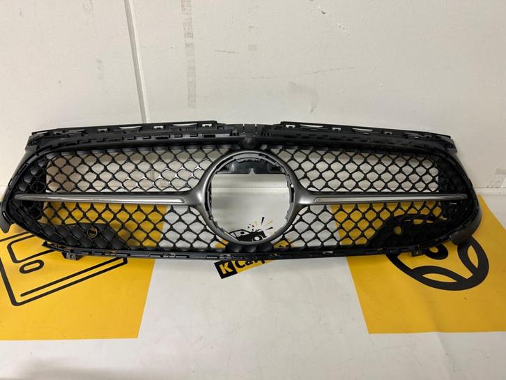 Mercedes A klasse W177 AMG Grill A1778888300 Grill, Auto-onderdelen, Carrosserie en Plaatwerk, Bumper, Mercedes-Benz, Voor, Gebruikt