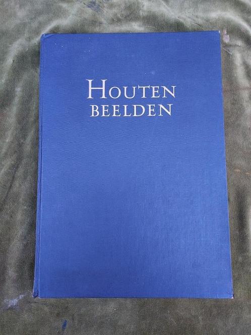 Boek over beeldbouwkunst, houten beelden.., Antiek en Kunst, Antiek | Boeken en Bijbels, Verzenden
