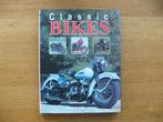 CLASSIC BIKES MOTORBOEK, Ophalen of Verzenden, Zo goed als nieuw