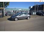 Opel Astra 1.6 Turbo Cosmo, Euro 5, 730 kg, 4 cilinders, Parkeersensor