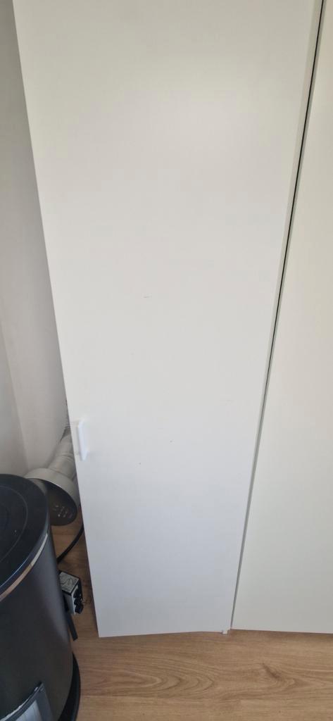 Witte Kast met Deur en Planken, Huis en Inrichting, Kasten | Overige, Gebruikt, Ophalen of Verzenden