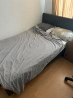 Boxspring in goede staat zonder topper, Ophalen, Slaapkamer, Gebruikt, Twijfelaar