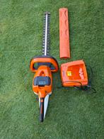 ✅️ Stihl hsa 65 heggenschaar inclusief lader en accu, Tuin en Terras, Heggenscharen, Ophalen of Verzenden, Zo goed als nieuw, Accu