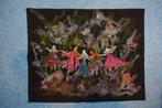 Wandkleed met dansende vrouwenfiguren, Ophalen of Verzenden, Zo goed als nieuw