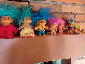 TROLL DOLLS Vintage 8 stuks vrolijke popjes div maten  beschikbaar voor biedingen