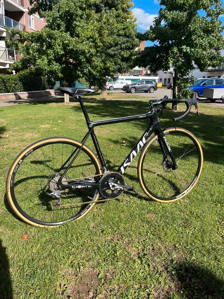 Isaac Element SL team edition (roompot), Fietsen en Brommers, Fietsen | Racefietsen, Zo goed als nieuw, Overige merken, Meer dan 20 versnellingen