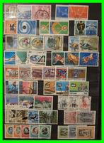 34 complete series Italie  *34, Postzegels en Munten, Postzegels | Volle albums en Verzamelingen, Ophalen of Verzenden, Buitenland