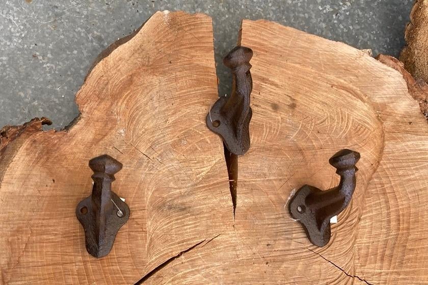 GIETIJZEREN KAPSTOKHAAK ENKEL KNOP Nieuw, Wandhaken, -, -, Nieuw