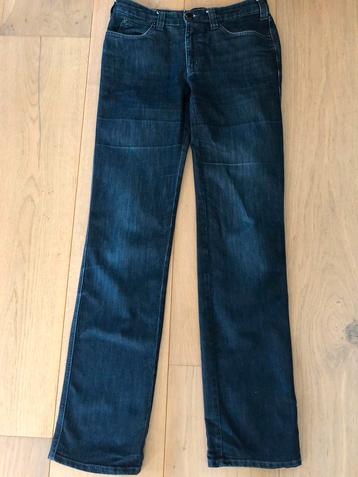 Armani jeans mt 38 beschikbaar voor biedingen