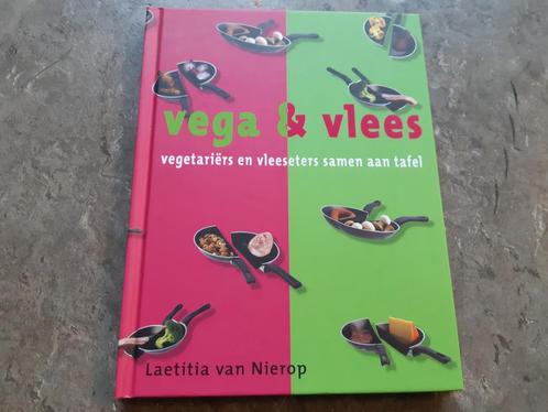 Vega & Vlees - Laetitia van Nierop - Kookboek, Boeken, Kookboeken, Gelezen, Ophalen of Verzenden