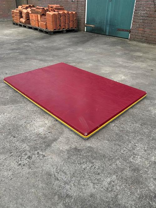 Kleine valmatten 150x100cm. Vele beschikbaar!, Sport en Fitness, Turnen, Gebruikt, Materiaal, Maat 36 t/m 42, Rood, Ophalen of Verzenden