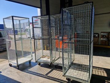 Anti diefstal rolcontainer beschikbaar voor biedingen