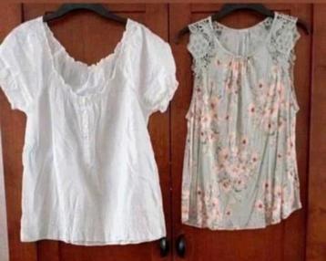 Twee zomer tops 44 witte € 2,50 en L groene €5,- beschikbaar voor biedingen