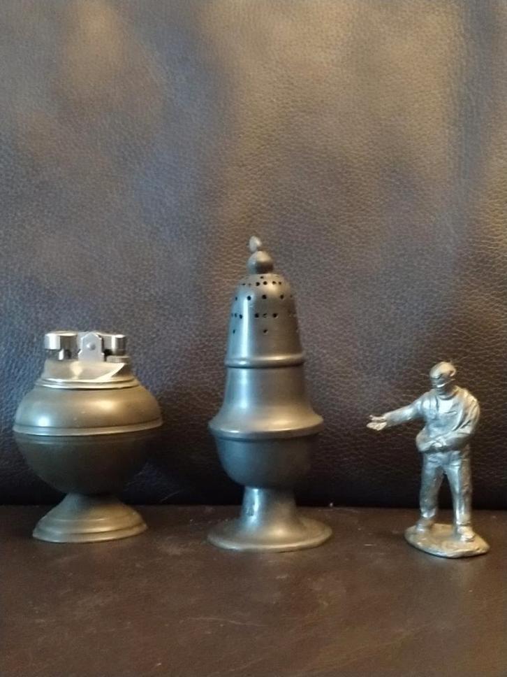 Antiek tinnen set: strooier, aansteker & beeldje, Antiek en Kunst, Antiek | Tin, Verzenden