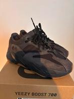 Adidas Yeezy Boost 700 maat 37 1/3, Ophalen of Verzenden, Zo goed als nieuw