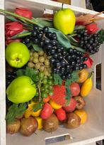 Doos vol met verschillend kunstfruit, Ophalen, Kunststof, Gebruikt, Schaal