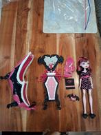 Monster High Draculaura Powder Room set., Verzamelen, Poppen, Ophalen of Verzenden, Gebruikt, Fashion Doll