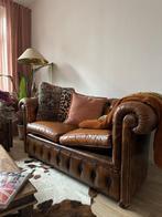 Twee originele Chesterfield banken in cognackleur, Huis en Inrichting, Ophalen, Gebruikt, 150 tot 200 cm, Tweepersoons