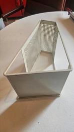 Pilastro. Kranten rek jaren 50tig, Ophalen of Verzenden, Gebruikt