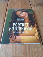 Portretfotografie bij natuurlijk licht - Scott Kelby, Boeken, Ophalen of Verzenden, Zo goed als nieuw, Fotografie algemeen, Scott Kelby