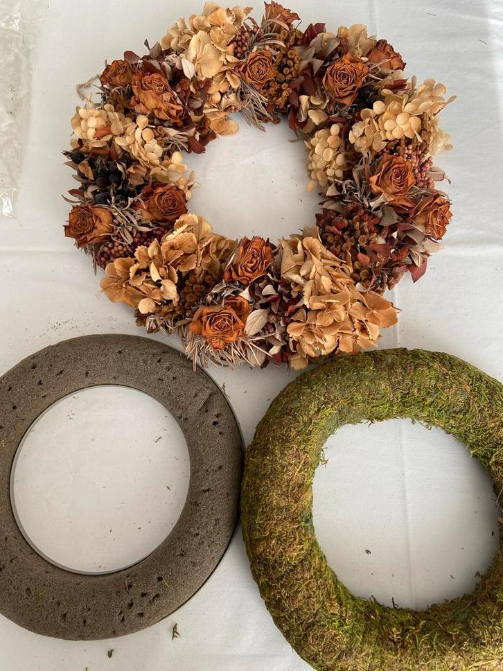 Decoratieve Kransen - 3 stuks, Huis en Inrichting, Woonaccessoires | Kransen, Zo goed als nieuw, Ophalen of Verzenden