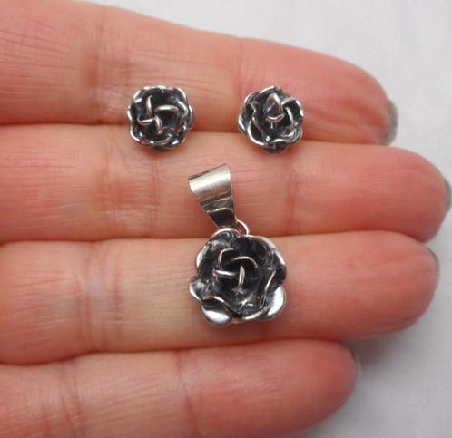 Zilveren setje oorknoppen met hanger roos nr.1600, Sieraden, Tassen en Uiterlijk, Oorbellen, Zo goed als nieuw, Knopjes of Stekers
