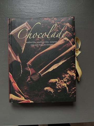 Nieuw boek: chocolade (koken en decoreren) beschikbaar voor biedingen