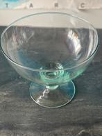 Mooie glazen schaal of vaas voor de fruit of decoratie, Ophalen of Verzenden, Zo goed als nieuw, Rond, Glas