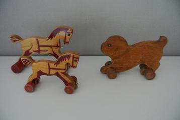 houten paardjes Nooitgedagt / hondje Gecevo beschikbaar voor biedingen