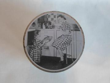 Blik Hema Rond Zwart Wit beschikbaar voor biedingen