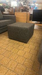 Grijze poef, Ophalen, -, -, Zo goed als nieuw