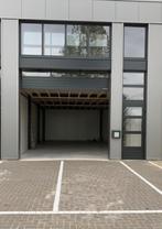 TE HUUR loods/unit/bedrijfsruimte in Sneek 11x6,3 m = 139 m2, Auto diversen