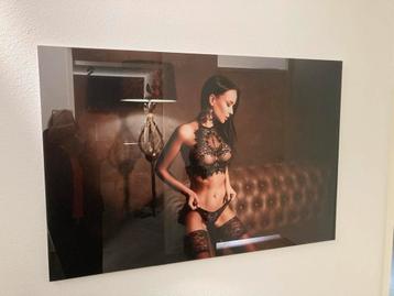 Foto op glas - 80x120cm Sexy dame lingerie kunst schilderij! beschikbaar voor biedingen