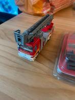 Verschillende HO spoorbaan autos en figuren, Hobby en Vrije tijd, Modeltreinen | H0, Overige merken, Gelijkstroom of Wisselstroom