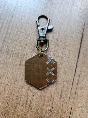 Bronzen Sleutelhanger Amsterdam met Hexagon Hanger beschikbaar voor biedingen