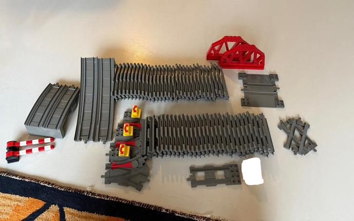 Duplo grote treinrails set met brug, Kinderen en Baby's, Speelgoed | Duplo en Lego, Gebruikt, Duplo, Ophalen