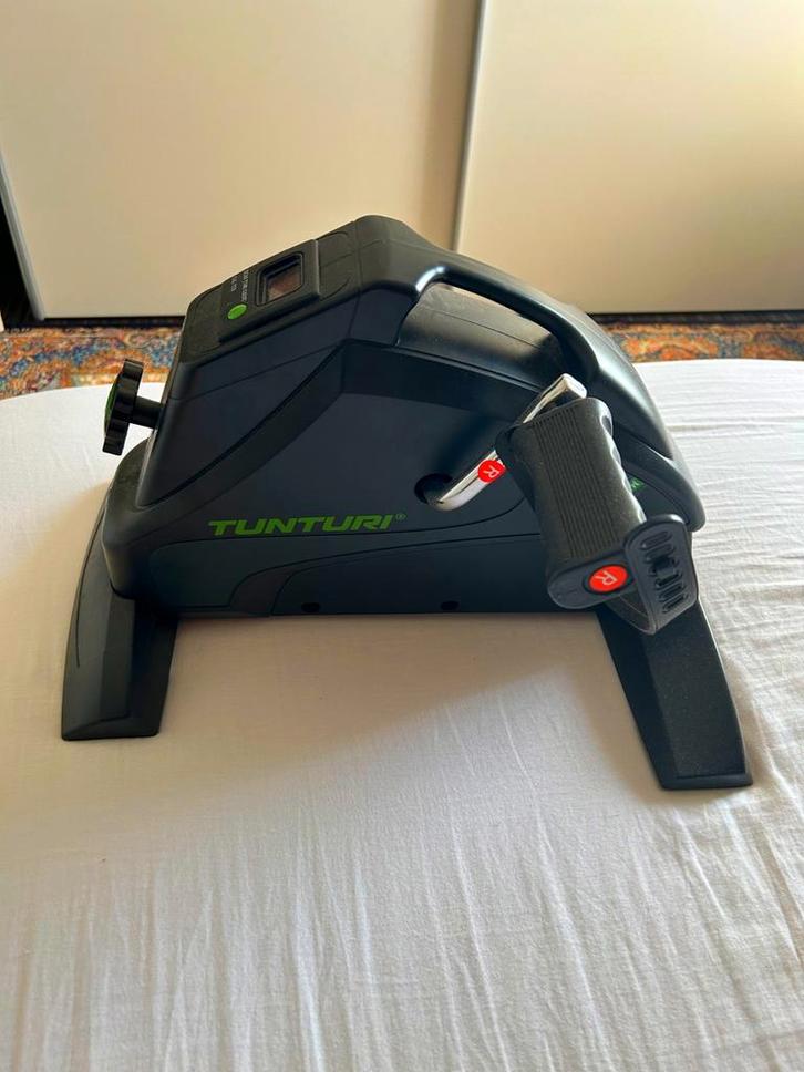 Tunturi Cardio Fit M30 Stoelfiets - Hometrainer, Sport en Fitness, Fitnessapparatuur, Zo goed als nieuw, Stoelfiets, Benen, Kunststof