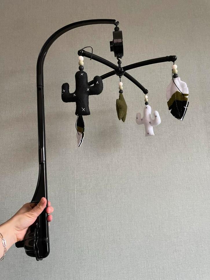 Boxmobiel met vilten figuurtjes, Kinderen en Baby's, Kinderkamer | Inrichting en Decoratie, Zo goed als nieuw, Overige typen, Ophalen of Verzenden