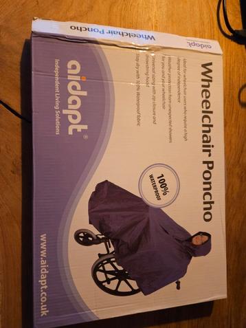 Wheelchair poncho. Rolstoel poncho beschikbaar voor biedingen