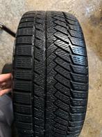 Continental Winterbanden 235/40 R18 95Y XL, Auto-onderdelen, Banden en Velgen, Ophalen, 18 inch, Gebruikt, Winterbanden