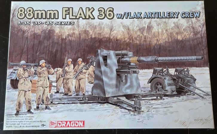 Dragon 88mm FLAK 36 w/FlaK Artillery Crew 1:35, Hobby en Vrije tijd, Modelbouw | Auto's en Voertuigen, Zo goed als nieuw, Tank