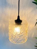 Retro/vintage hanglampje van geperst glas, jaren 50/60, Gebruikt, Ophalen of Verzenden, Vintage Mid Century Modern, Minder dan 50 cm