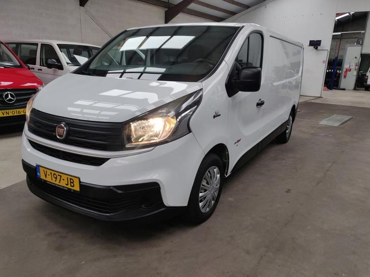 Fiat Talento 1.6 MJ L2H1 Basis (bj 2017), Auto's, Bestelauto's, Te koop, ABS, Airconditioning, Alarm, Bluetooth, Boordcomputer