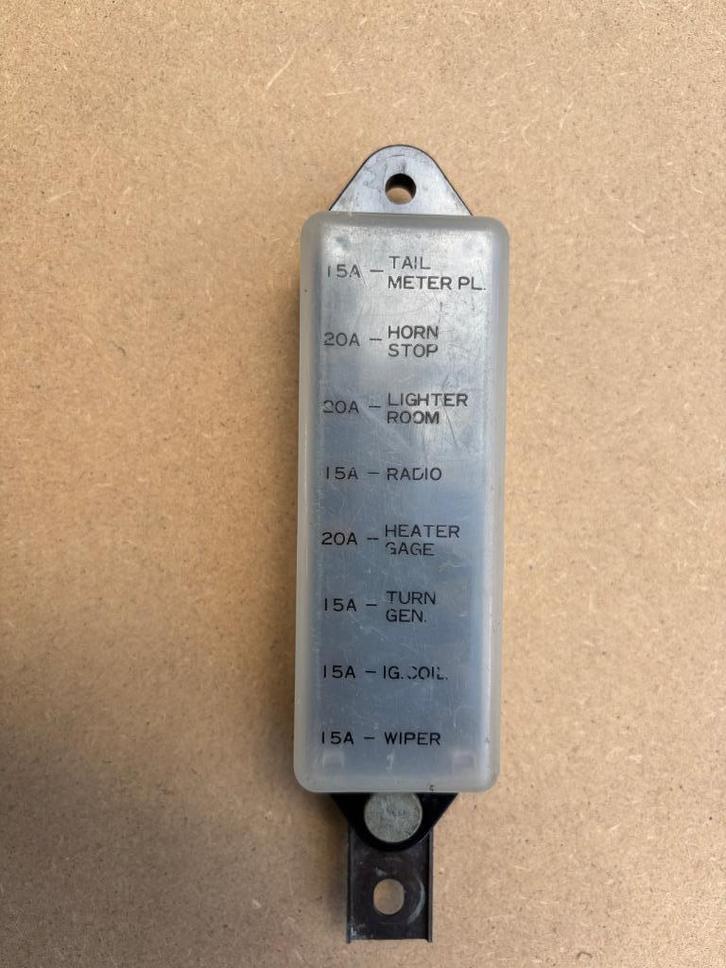 Originele zekeringhouder Toyota Carina, Auto-onderdelen, Elektronica en Kabels, Toyota, Gebruikt, Ophalen of Verzenden