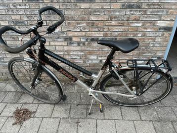 Sportieve Koga maat 53 - opknapper of onderdelen beschikbaar voor biedingen